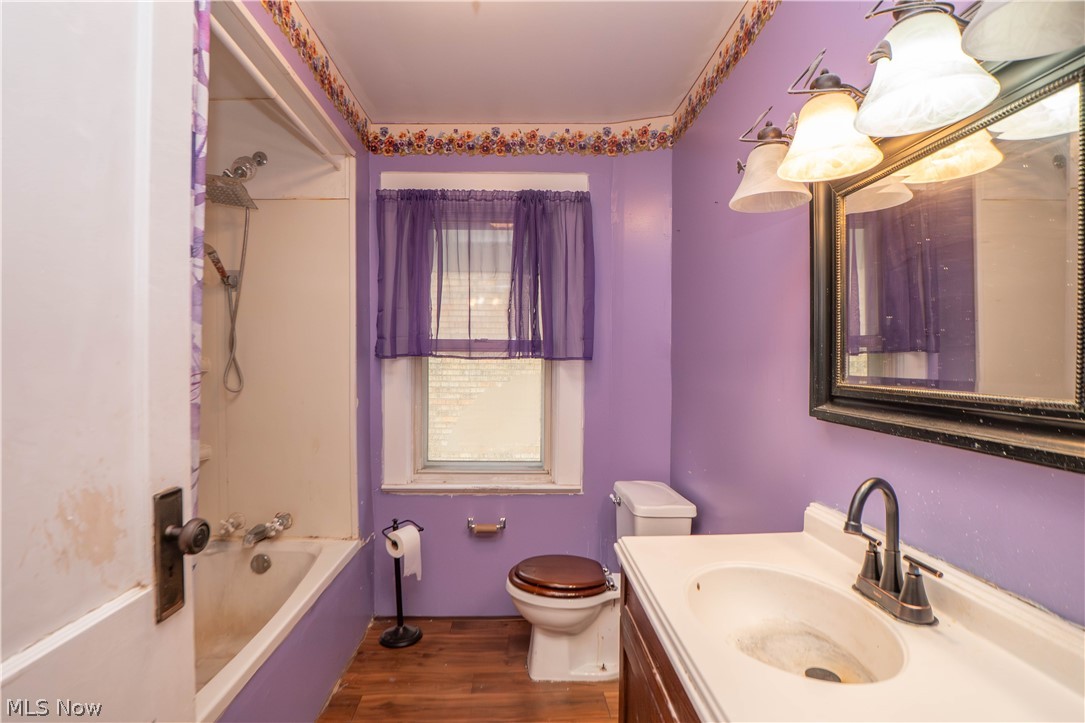 815 Broad Avenue NW Canton OH 44708