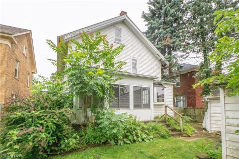 815 Broad Avenue NW Canton OH 44708