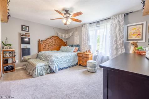 18510 Heritage Trail Strongsville OH 44136