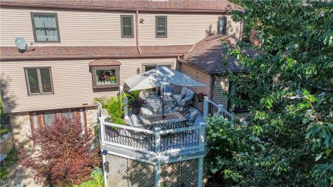 18510 Heritage Trail Strongsville OH 44136