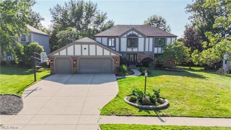 18510 Heritage Trail Strongsville OH 44136