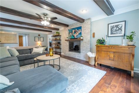 18510 Heritage Trail Strongsville OH 44136