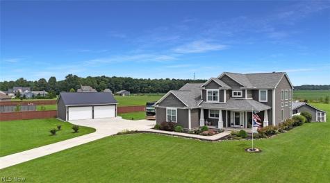 13605 Carrington Drive Grafton OH 44044