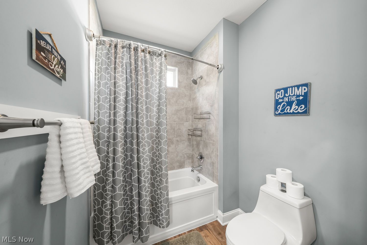 81 Lakeview Street Lake Milton OH 44429