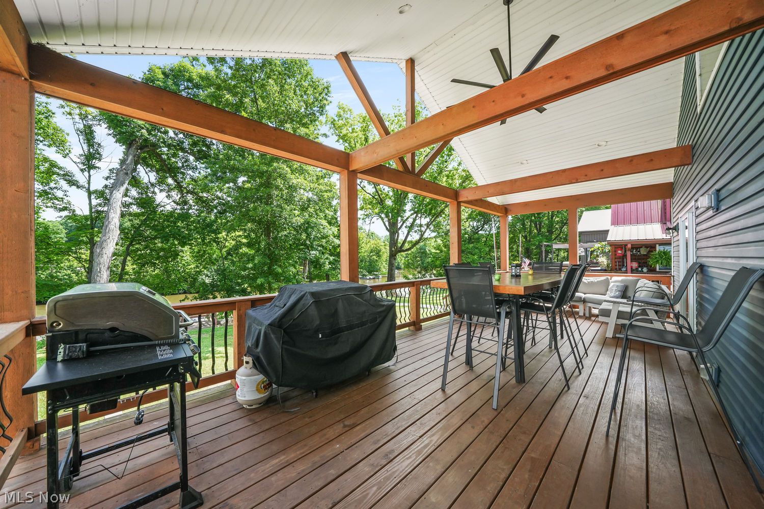 81 Lakeview Street Lake Milton OH 44429