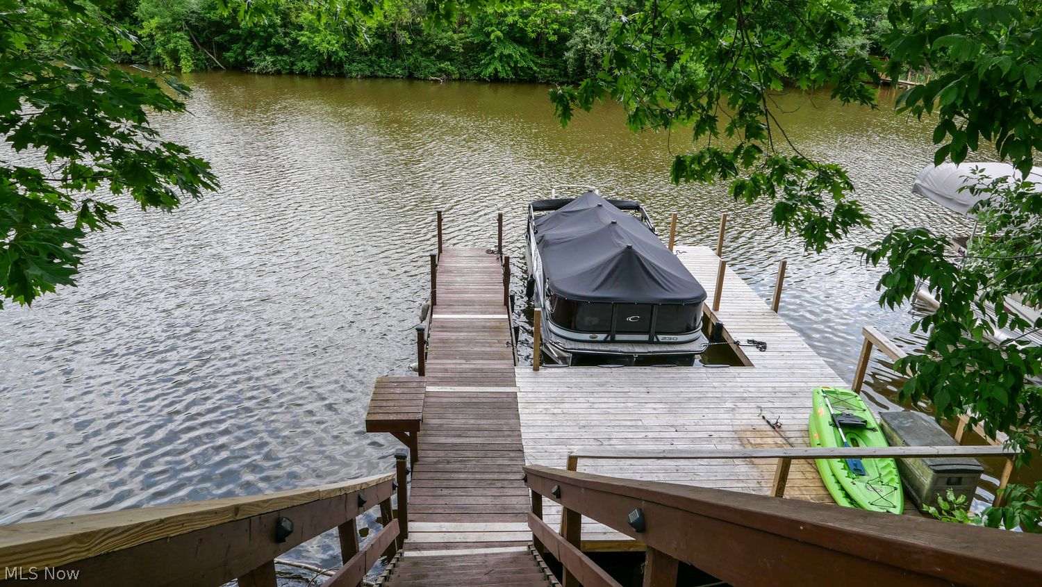 81 Lakeview Street Lake Milton OH 44429