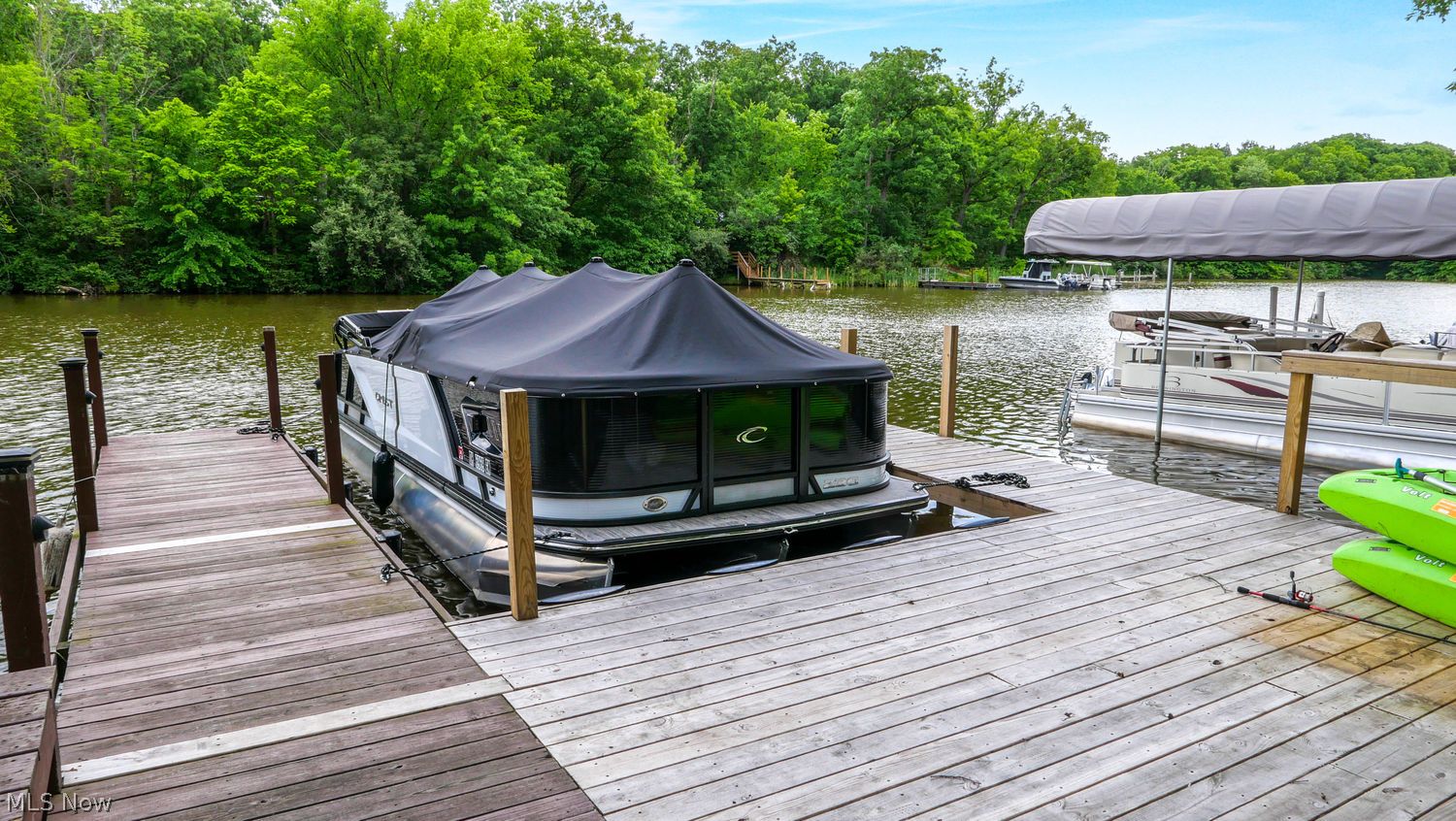 81 Lakeview Street Lake Milton OH 44429
