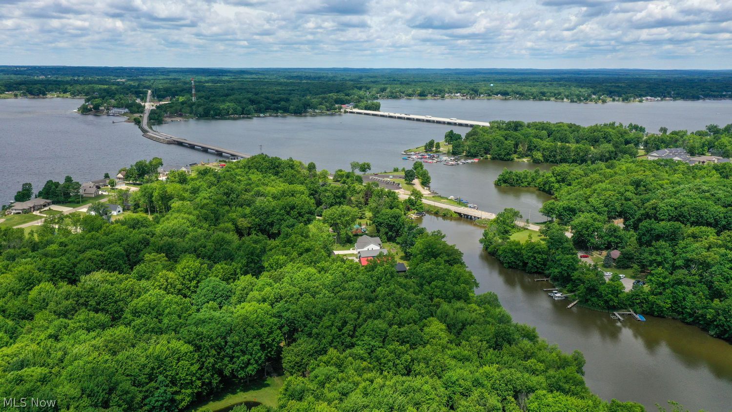 81 Lakeview Street Lake Milton OH 44429