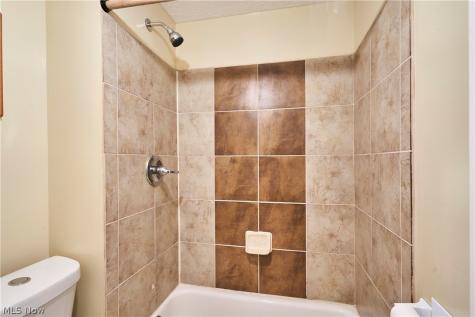 3218 Marvin Avenue Cleveland OH 44109