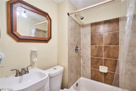 3218 Marvin Avenue Cleveland OH 44109
