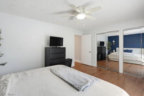 5175 Thornbury Boulevard Lyndhurst OH 44124