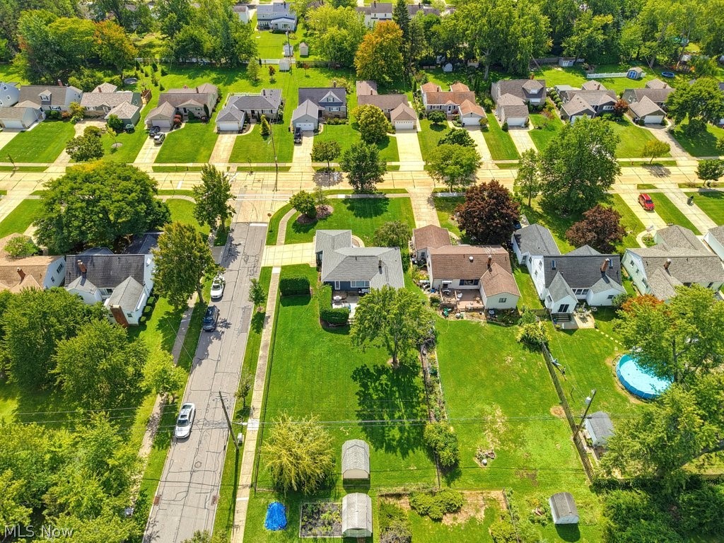 5175 Thornbury Road Lyndhurst OH 44124