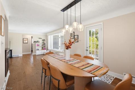 5175 Thornbury Boulevard Lyndhurst OH 44124