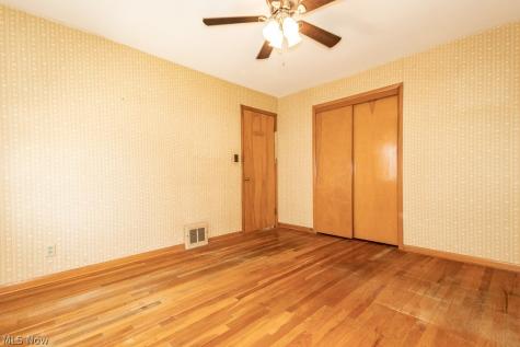357 E 307th Street Willowick OH 44095