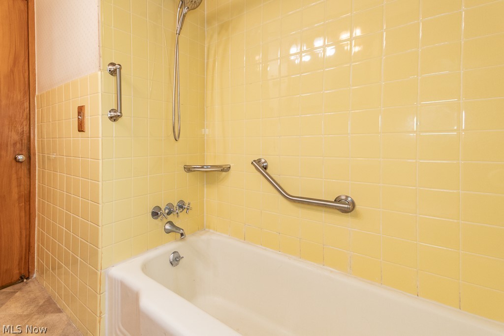 357 E 307th Street Willowick OH 44095
