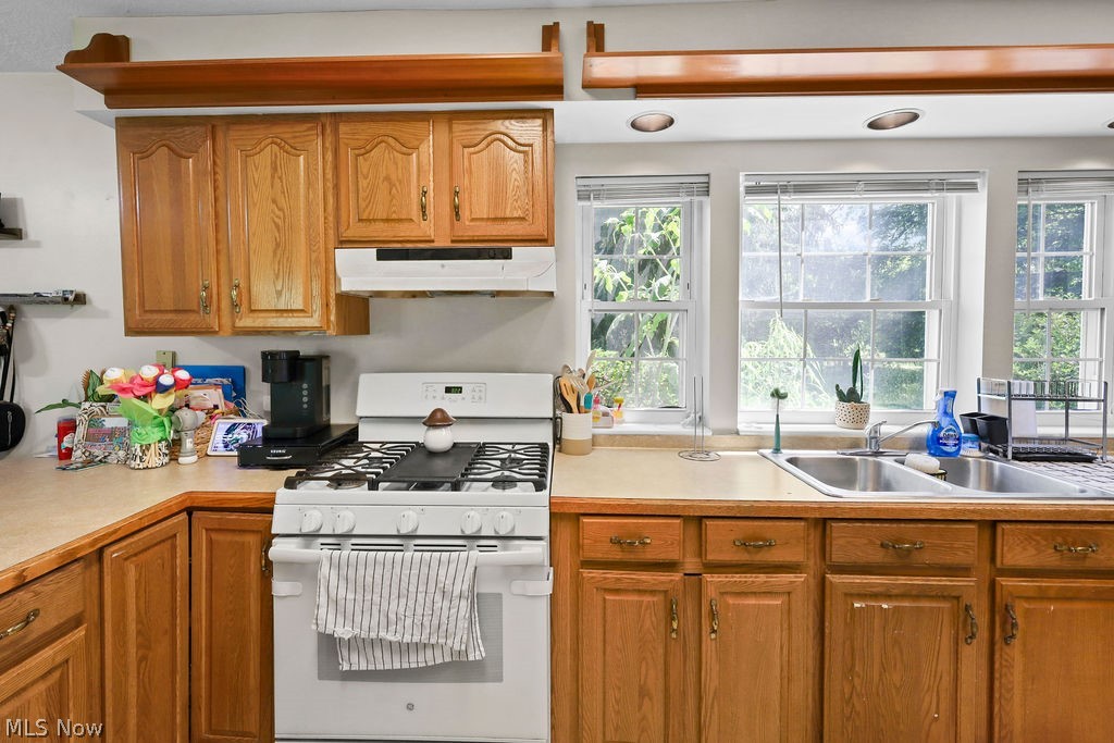 547 E Main Street Ravenna OH 44266