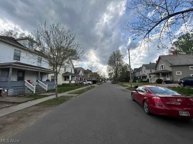 152 North Avenue NE New Philadelphia OH 44663