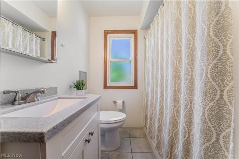 4408 Archmere Avenue Cleveland OH 44109
