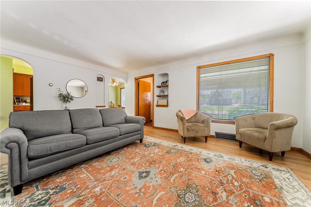 4408 Archmere Avenue Cleveland OH 44109