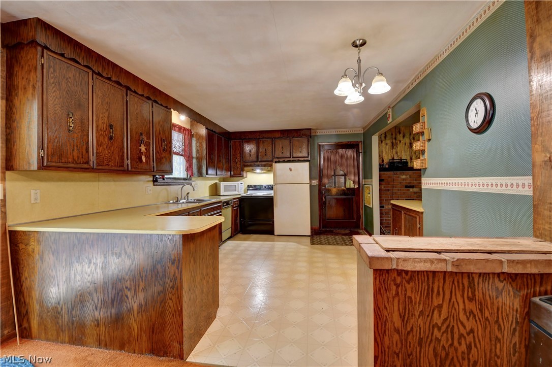33111 Township Road 490 Killbuck OH 44637