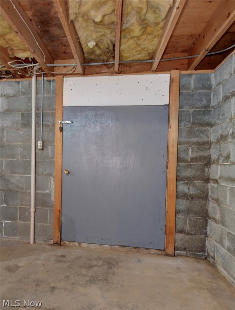 33111 Township Road 490 Killbuck OH 44637