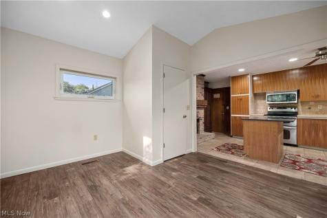 231 Sunset Drive Berea OH 44017