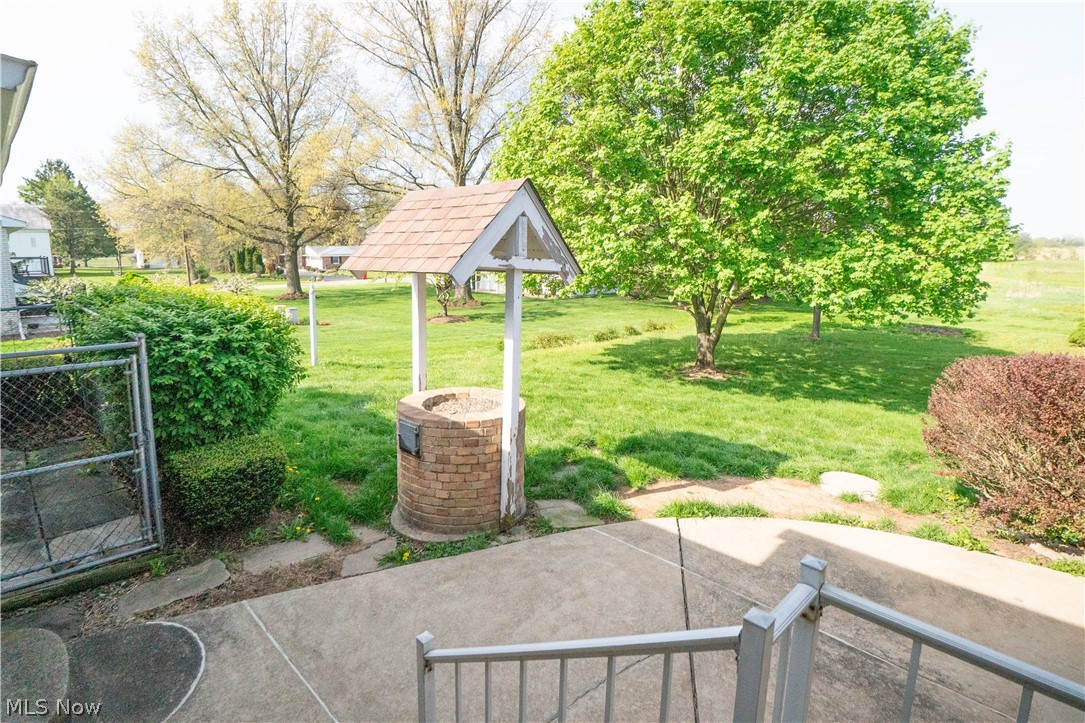 6501 Ravenna Avenue Louisville OH 44641