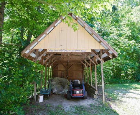 6721 Township Road 319 Millersburg OH 44654