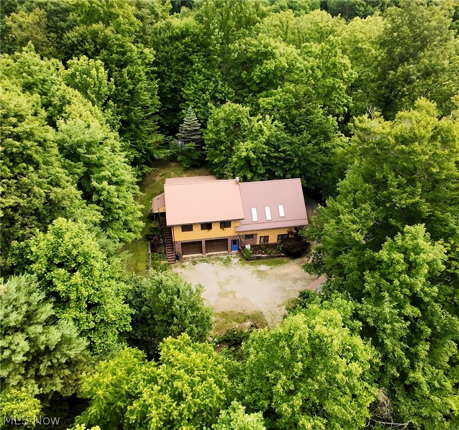 6721 Township Road 319 Millersburg OH 44654