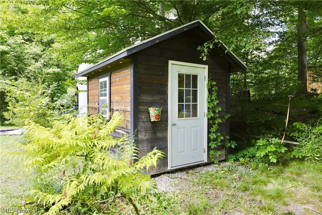 6721 Township Road 319 Millersburg OH 44654