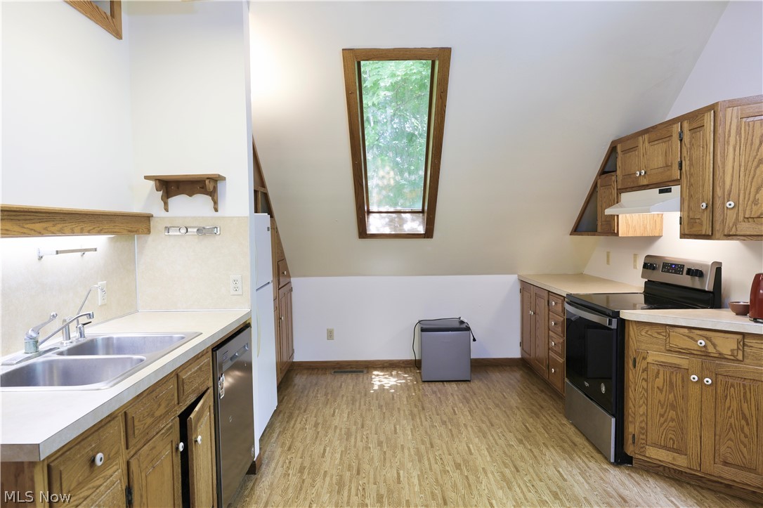 6721 Township Road 319 Millersburg OH 44654