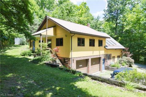 6721 Township Road 319 Millersburg OH 44654