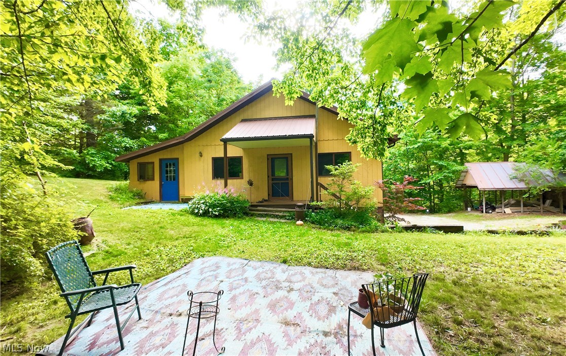 6721 Township Road 319 Millersburg OH 44654