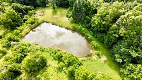 6721 Township Road 319 Millersburg OH 44654
