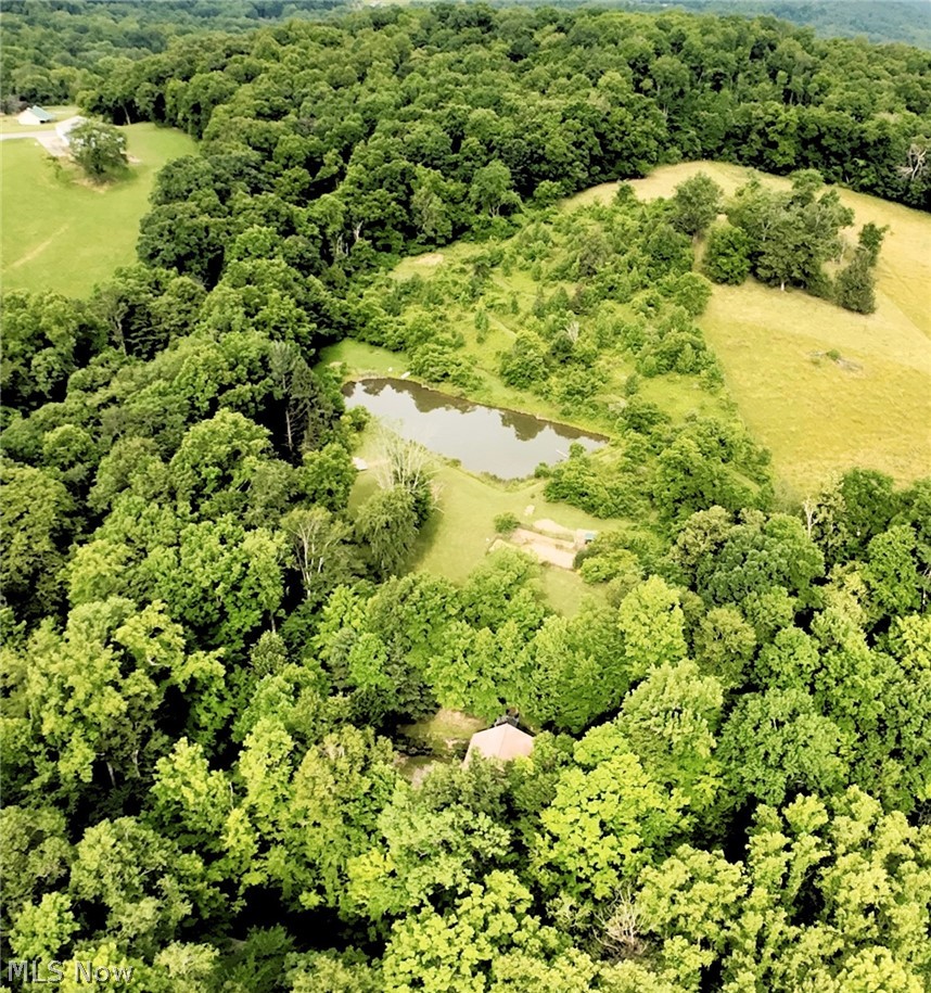6721 Township Road 319 Millersburg OH 44654