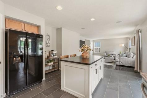 4028 Willow Way Kent OH 44240