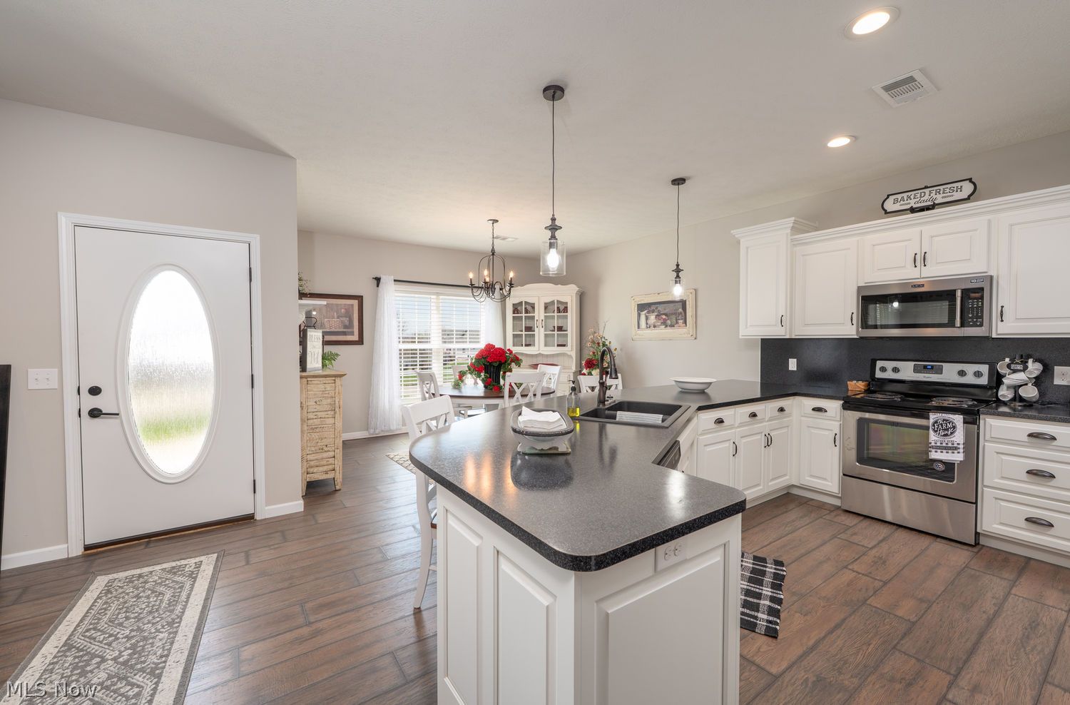 1028 Firman Drive Sugarcreek OH 44681