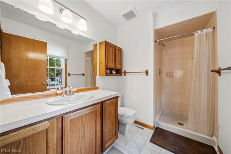 7700 Snowberry Court Mentor OH 44060
