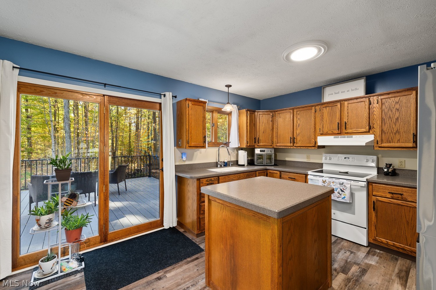 817 Township Road 754 Ashland OH 44805