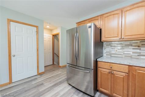 711 Bisson Avenue Akron OH 44307