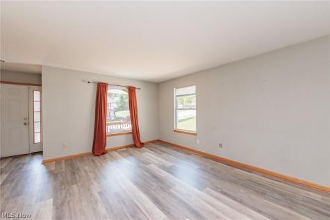 711 Bisson Avenue Akron OH 44307