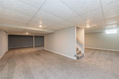 711 Bisson Avenue Akron OH 44307