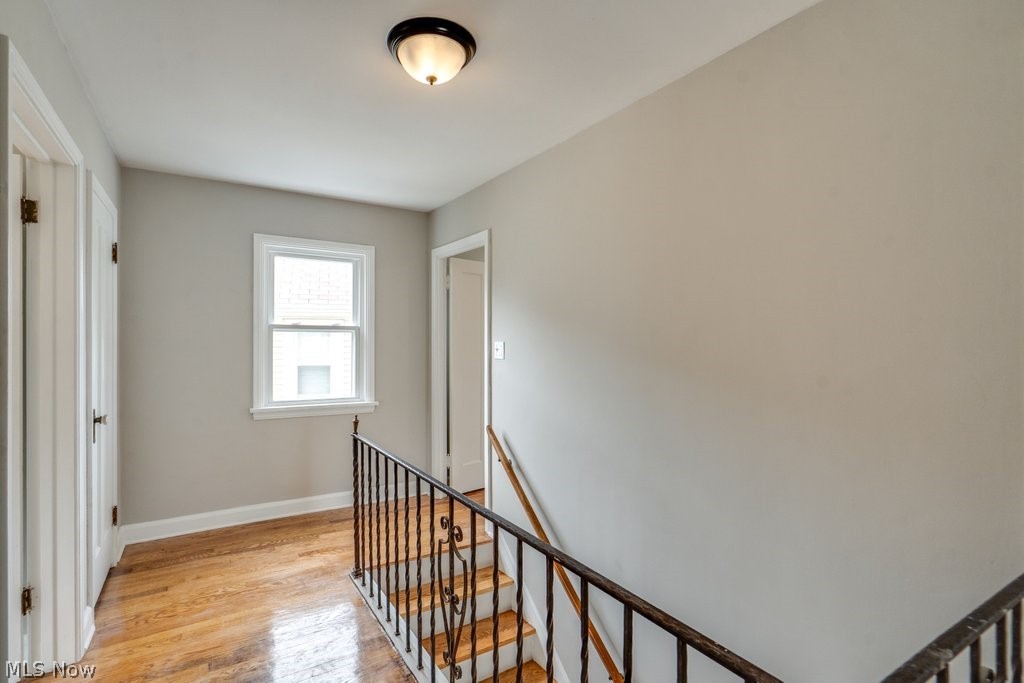 14702 Caldwell Avenue Cleveland OH 44111