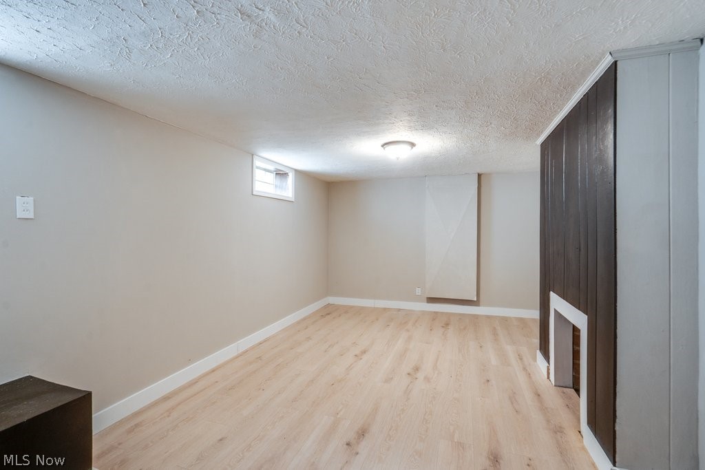 14702 Caldwell Avenue Cleveland OH 44111