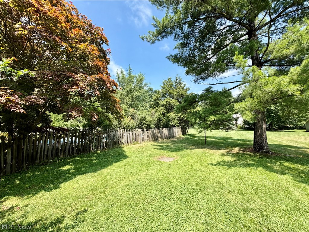 2067 Ridgeland Drive Avon OH 44011
