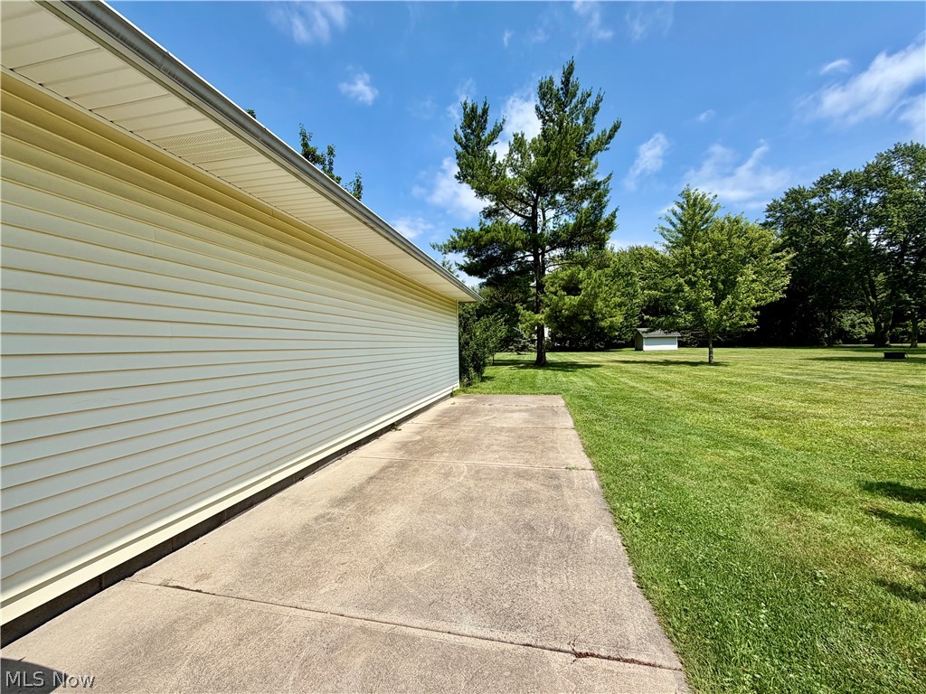 2067 Ridgeland Drive Avon OH 44011