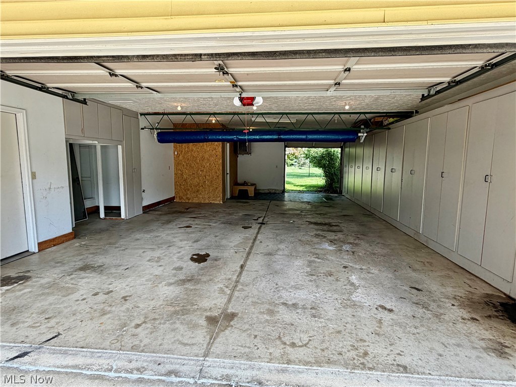 2067 Ridgeland Drive Avon OH 44011