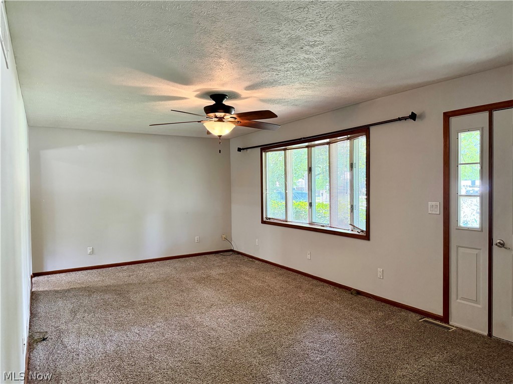 2067 Ridgeland Drive Avon OH 44011