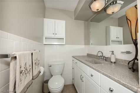 2180 N Revere Road Akron OH 44333