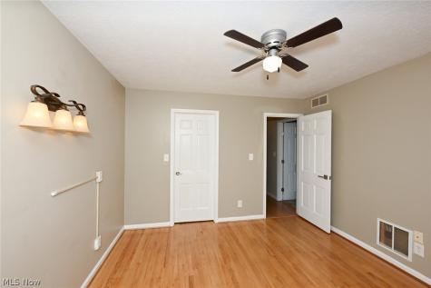 2180 N Revere Road Akron OH 44333
